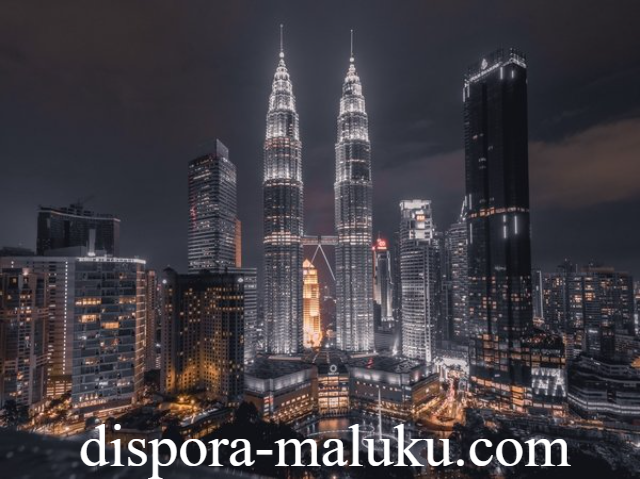 5 Air Terjun Terindah Malaysia yang Cocok Buat Liburan Keluarga